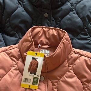 2 Colors Navy or Pink Women's Quilted Jacket Small New with Tags Price per item